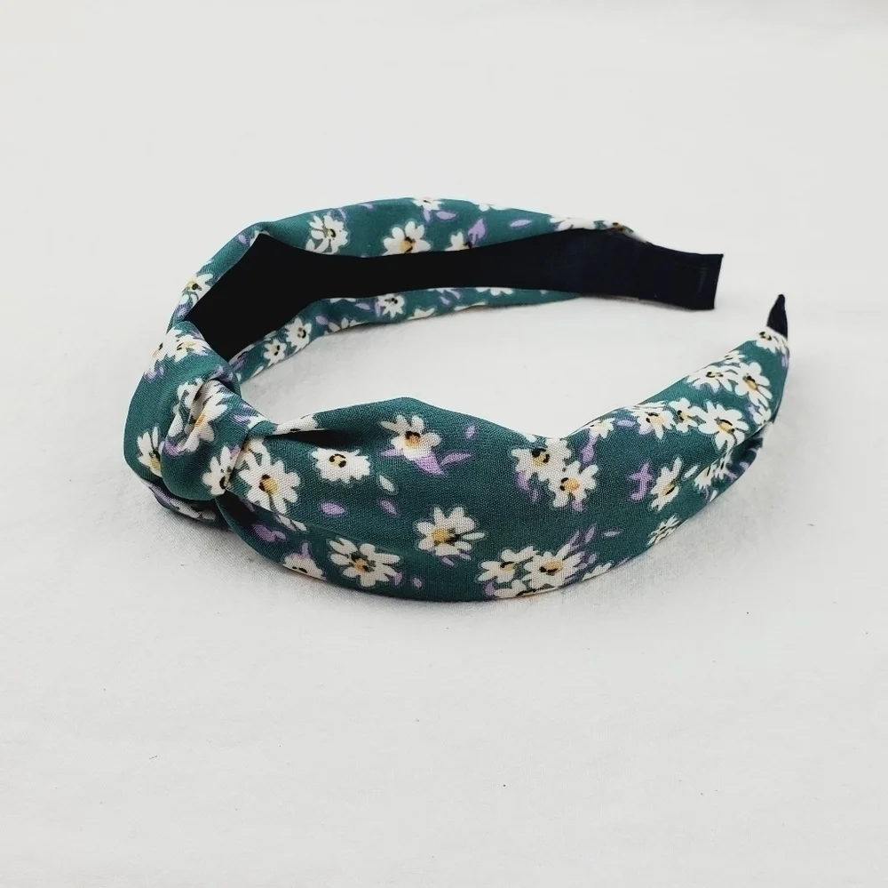Non-Slip soft fabric knotted headband